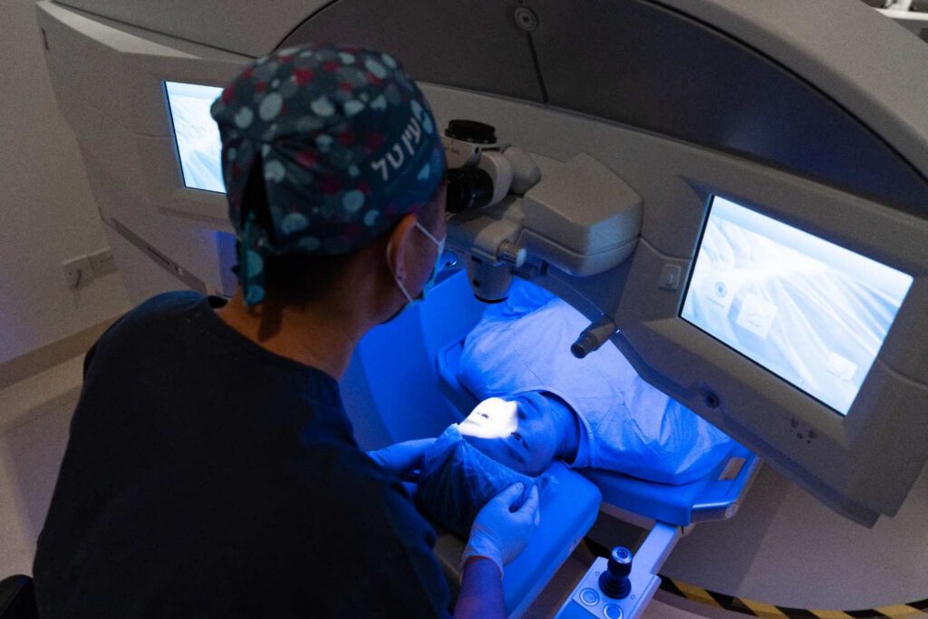 refractive lens exchange